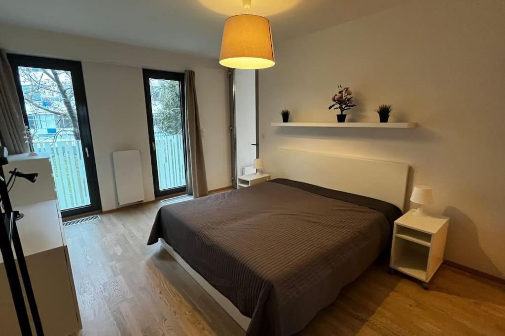 Residence Garden Tower - Zimni Zahrada Prága Kültér fotó